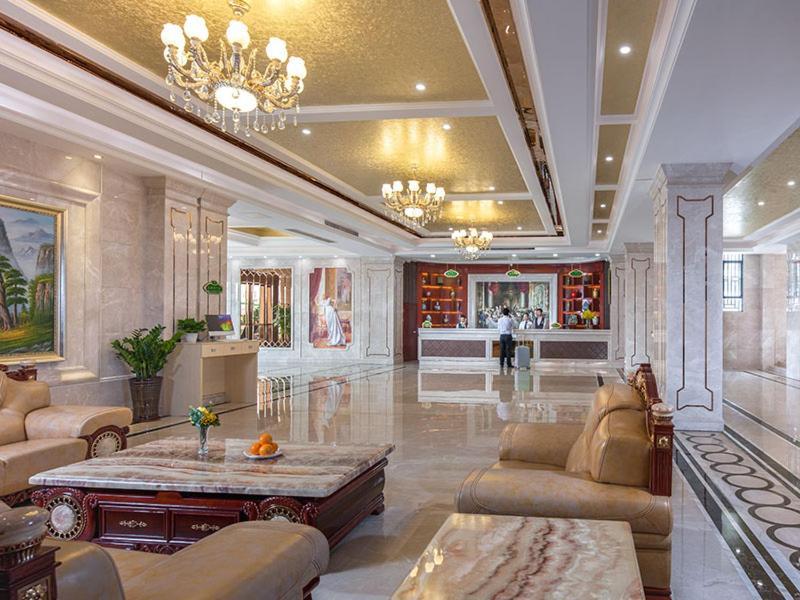 Vienna Hotel Shenzhen Pingji Ave Екстериор снимка